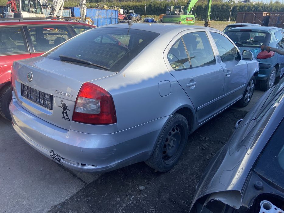 Na części Skoda Octavia II silnik 1.9 TDI BXE skrzynia JCR lakier LA7W