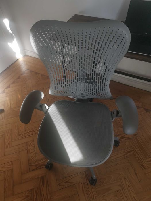 Cadeira Herman Miller