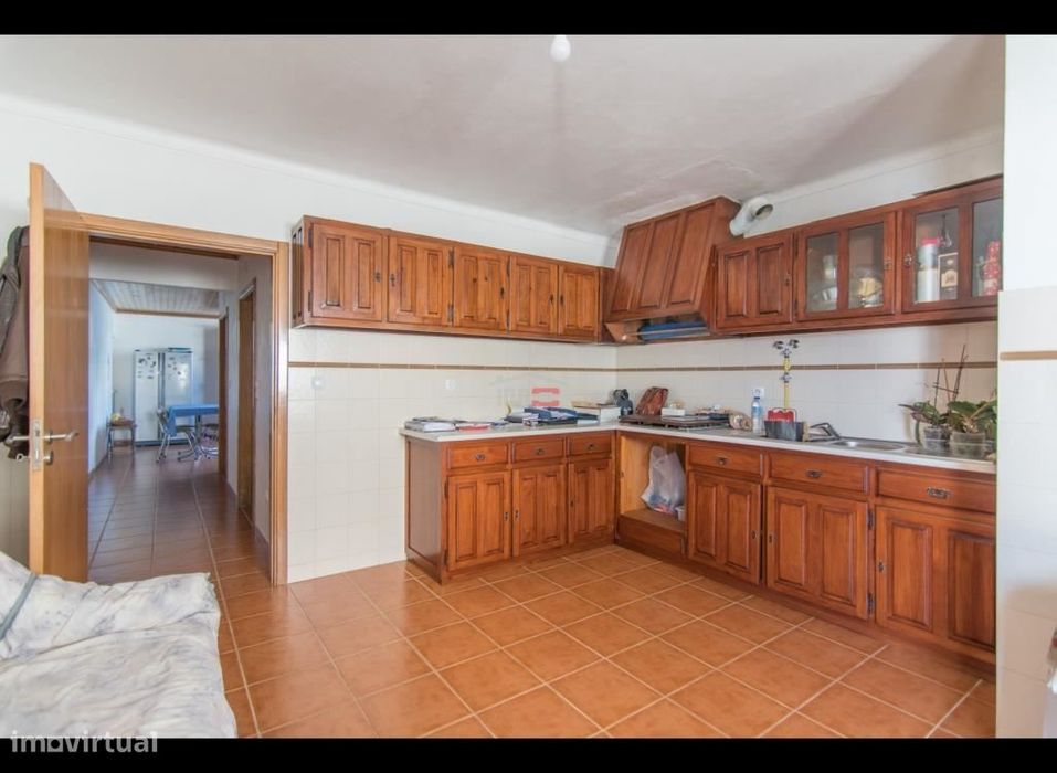 Moradia c/projeto aprovado para lar