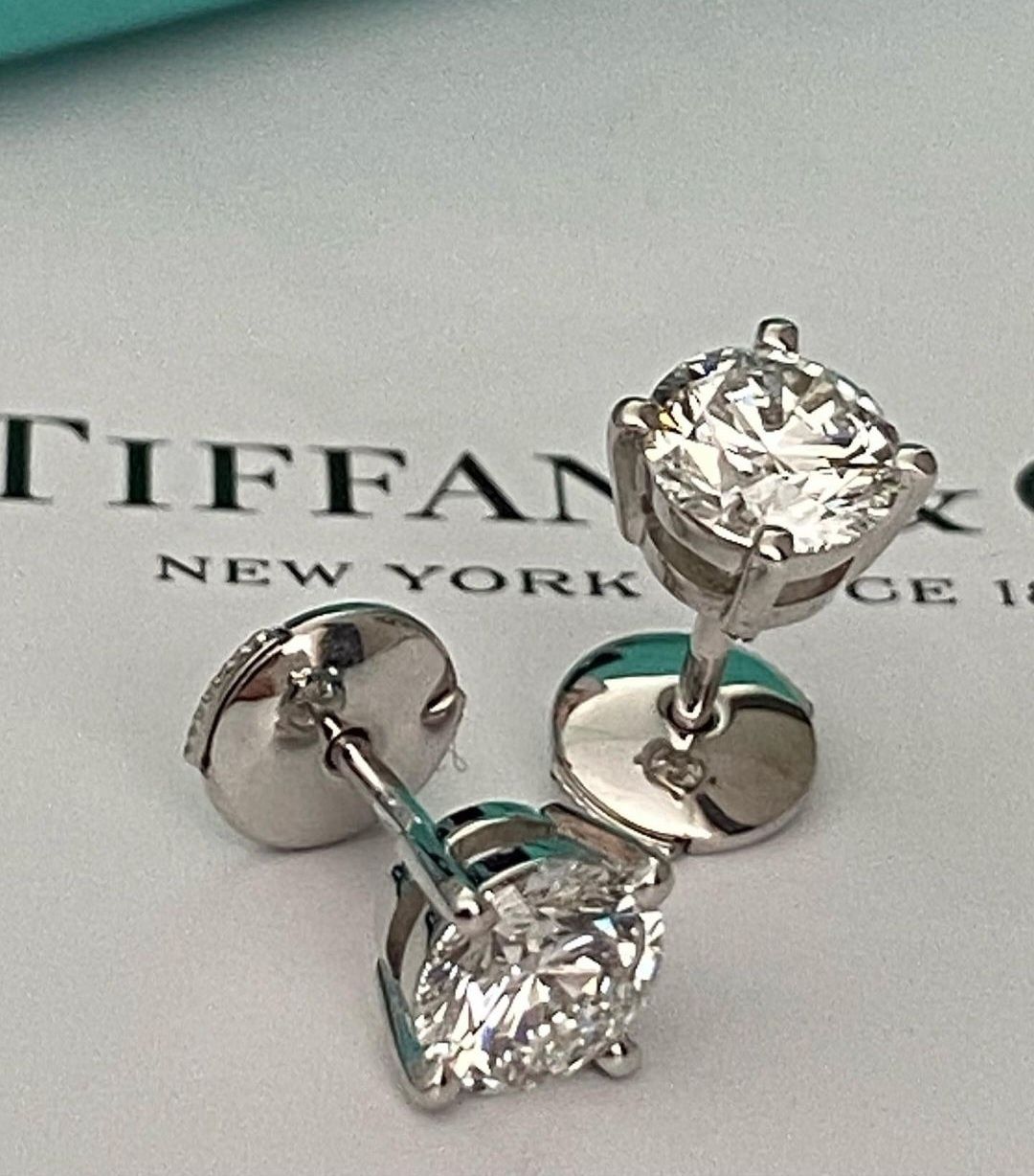 Серьги с бриллиантами 2,17 ct.