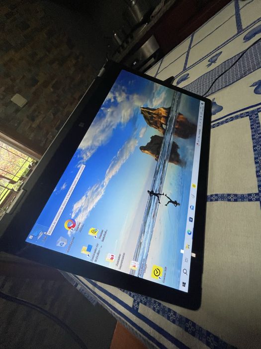 Portatil desktop 13,5 polegadas