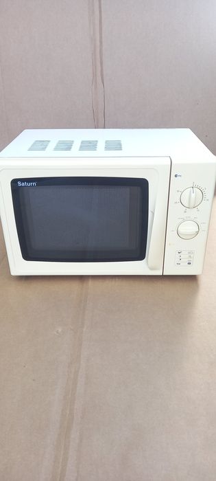 Продам Микроволновка  Saturn