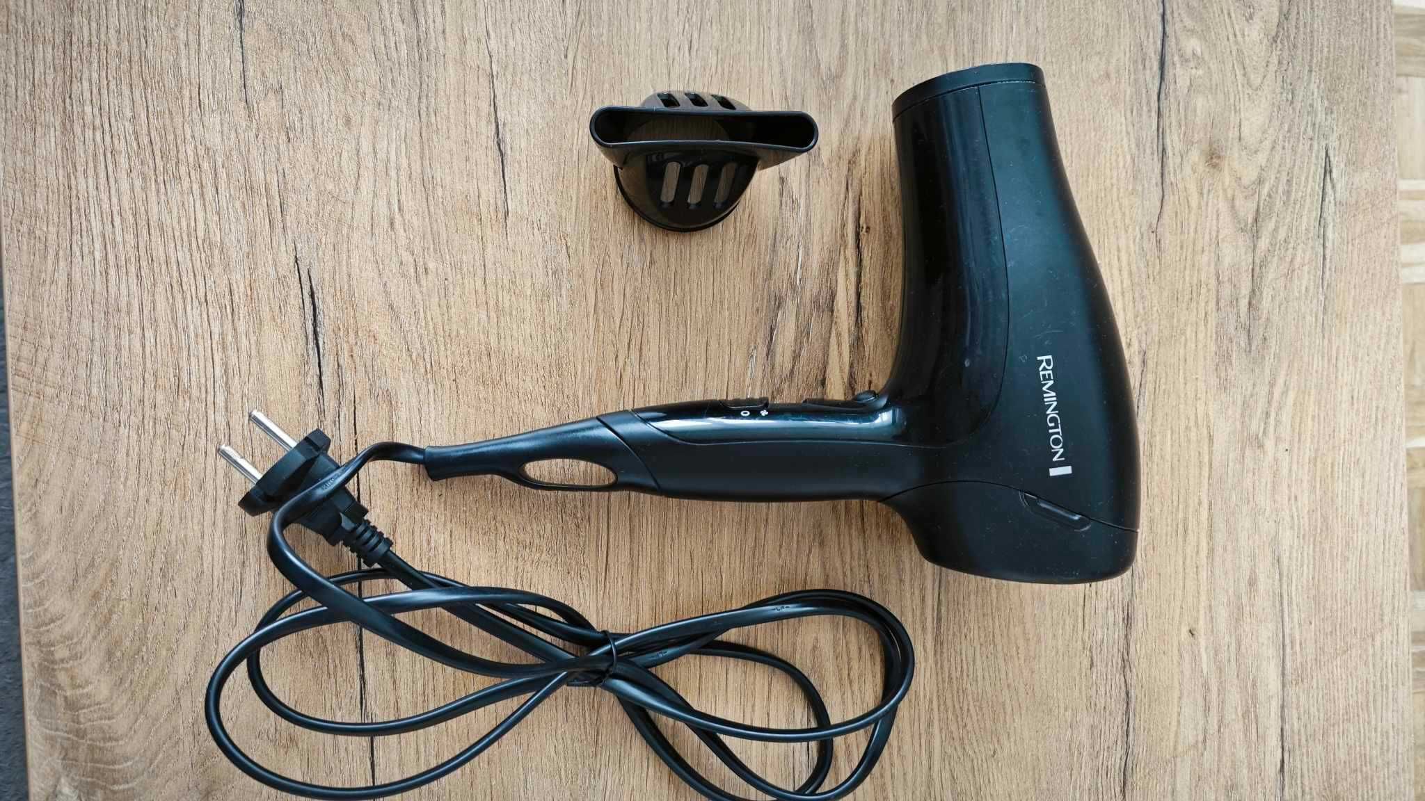 Suszarka do włosów Remington Power Dry 2000 D3010