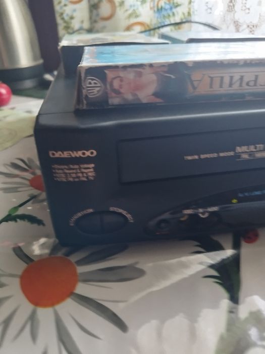 Продам DAEWOO видеомагнитофон