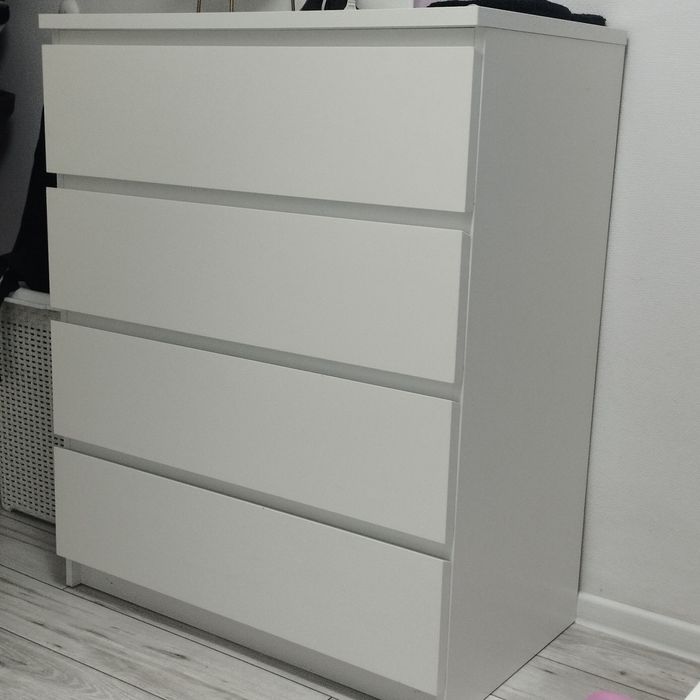 Komoda Ikea malm stan bdb-- biała