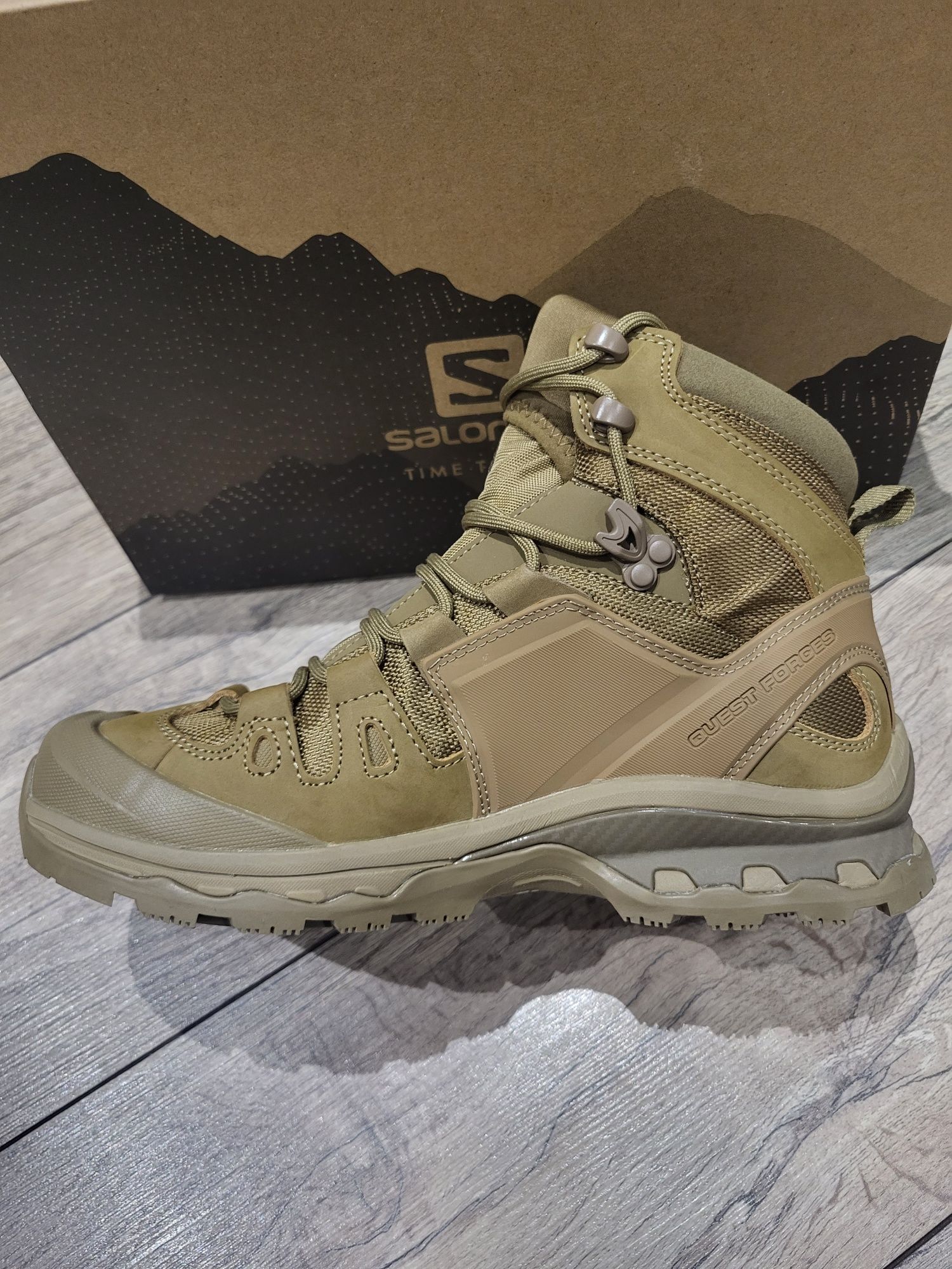 Берци ботинки 44розмір  42р;Solomon Quest 4D GTX Forces2 GORE-TEX 
Sal