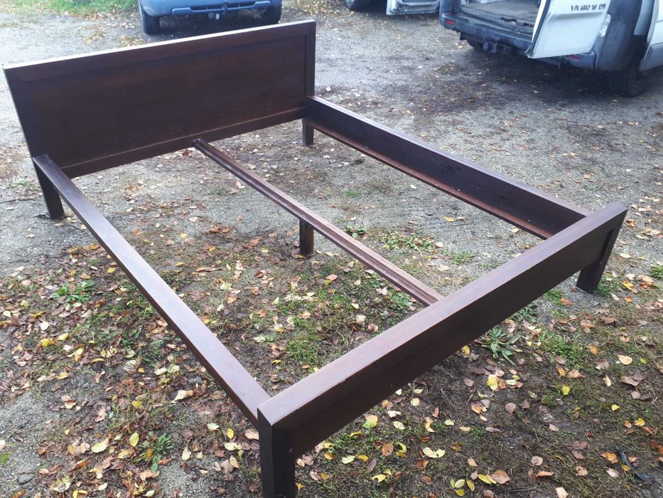 Lozko drewniane proste dwuosobowe sypialnia bejcowane sosnowe