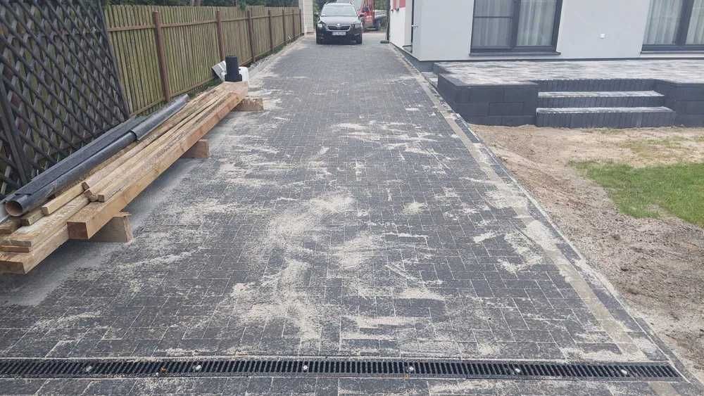 Usługi brukarskie układanie polbruków kostki, granitu. Usługi sprzętem