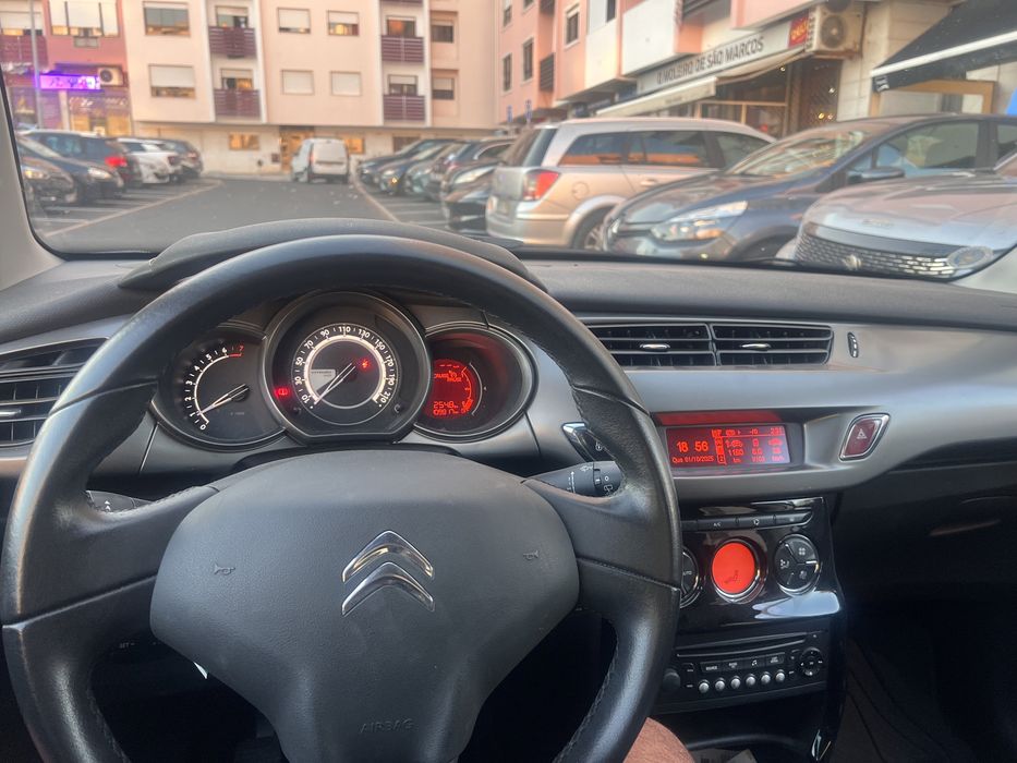 Vendo c3 2014 gasolina/gas
