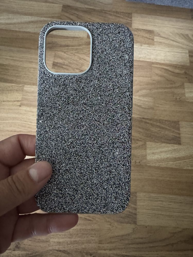 Etui Swarovski na iphone 15 pro max orginał