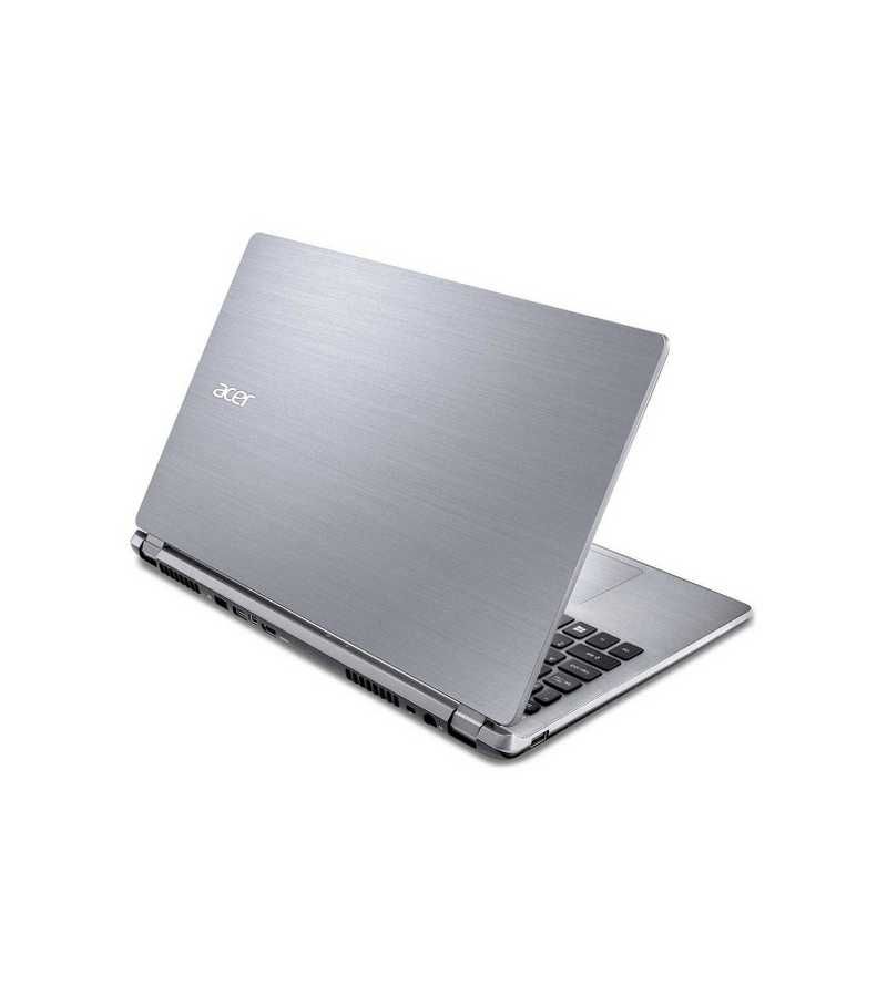 Bardzo cienki Laptop Acer V5-573G do nauki i do grania