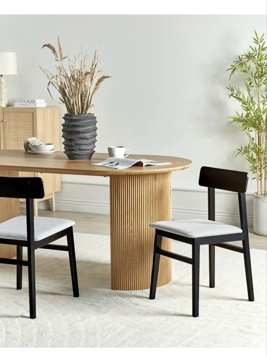 Krzesla jadalniane 2sztuki