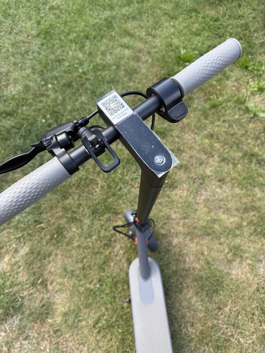 Nowa Hulajnoga elektryczna E-scooter F7 250W