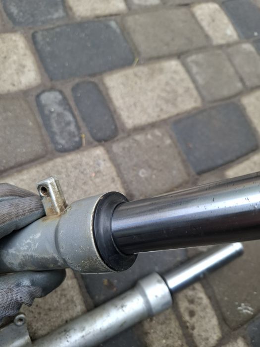 Перья вилки на скутер Viper