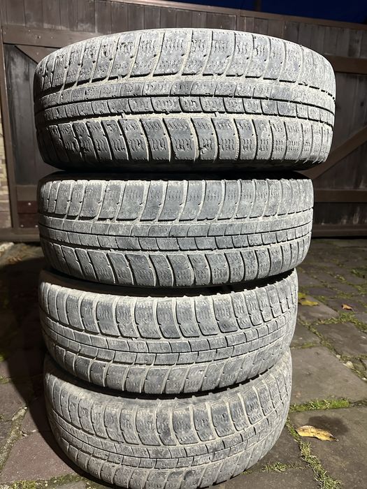 Комплект! Зимові шини 205/65 R15 на сталевих дисках