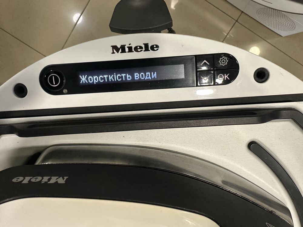 Прасувальна система Miele B 3847(Німеччина)Повний комплект. Стан!Ціна!