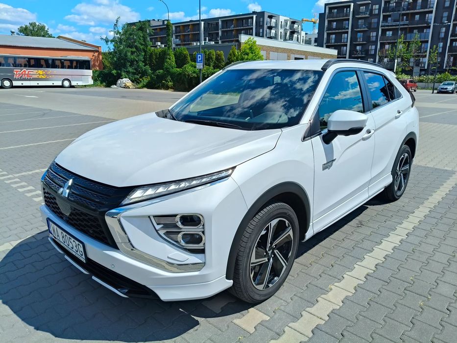 Mitsubishi Eclipse Cross Plug-In Hybrid 188 KM, FVAT23%, bardzo ładny