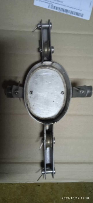 Okucia masztu jachtu żaglowego