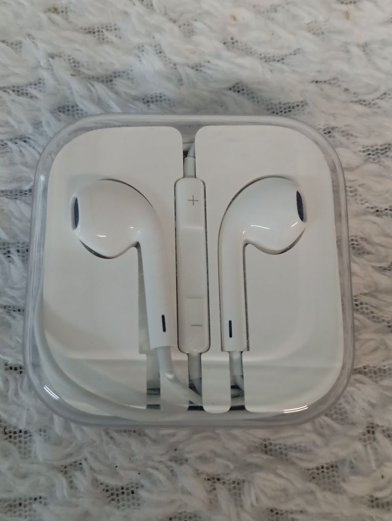 Słuchawki przewodowe iPhone