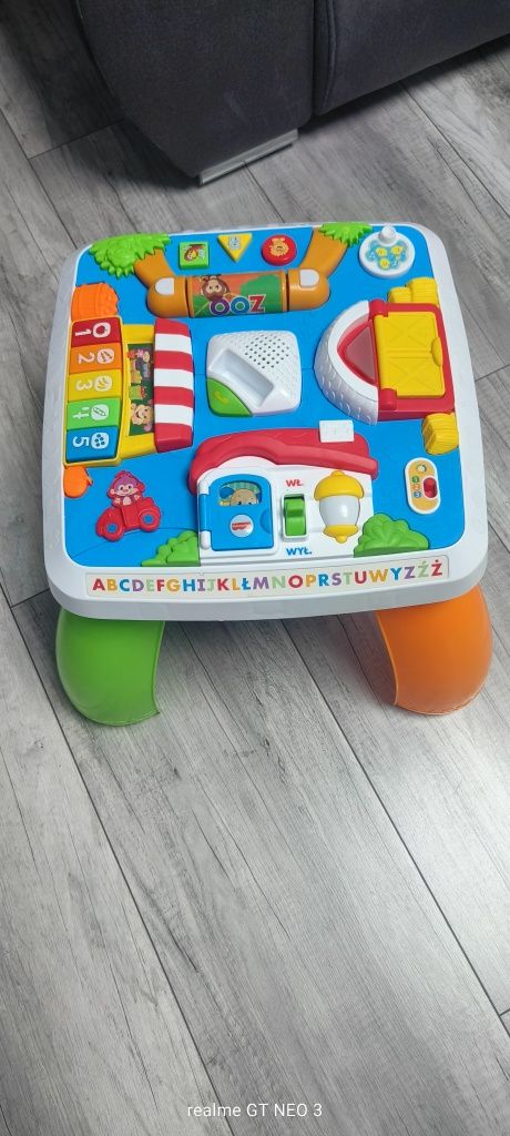 Stoliczek interaktywny Fisher price