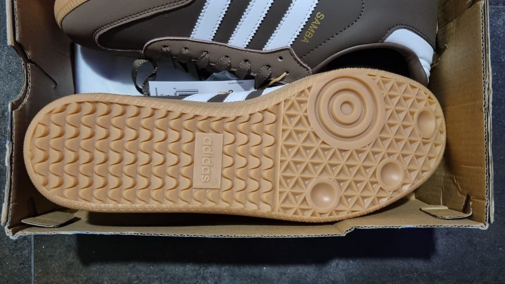 Adidas Samba OG Castanhas