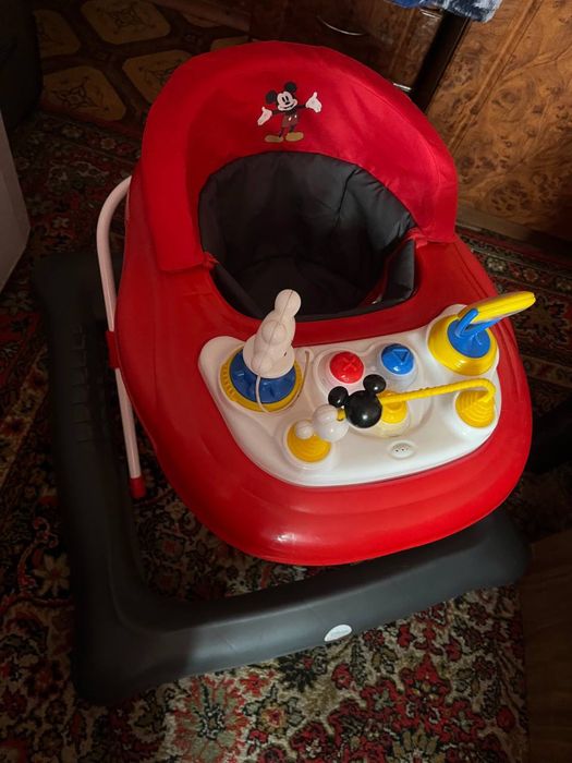 Ходунки  Disney в хорошем состояние