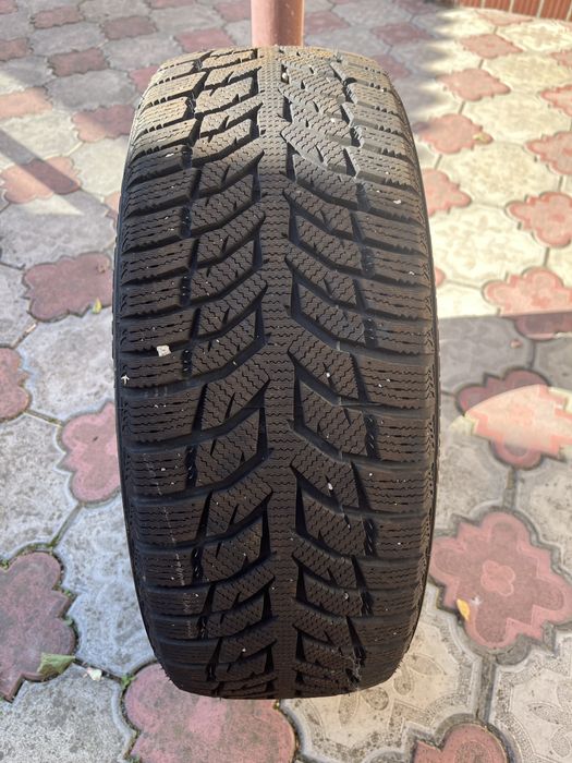 Продам зимові шини 205/55 R16