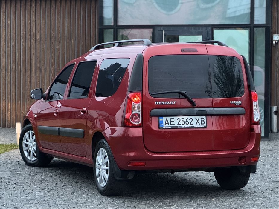 Продам Renault Logan MCV 2012