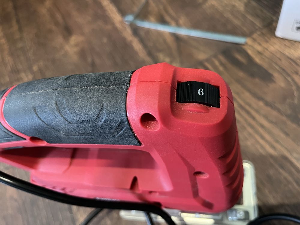 Електролобзик Expert Tools M1Q- GW10-80 + полотна Bosh