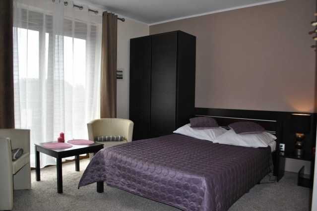 Noclegi  Villa Enigma Ustronie Morskie