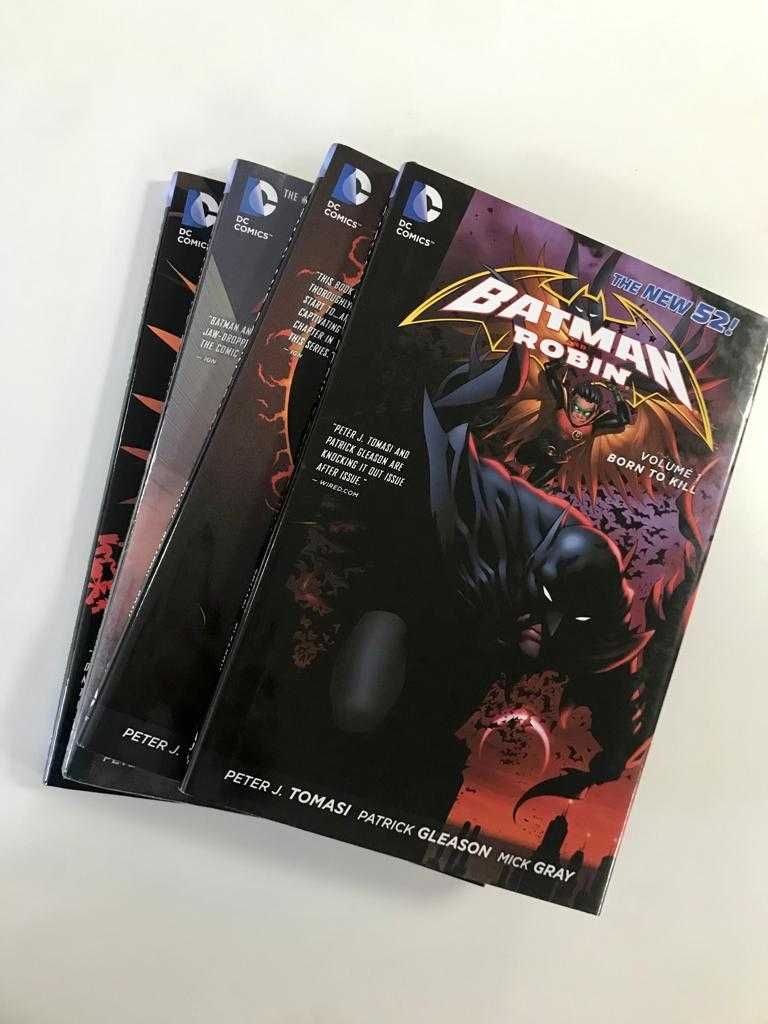 SUPER! Zestaw: Batman and Robin kolekcja komiksów vol. 1-4