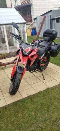 Witam sprzedam Bartona Hyper 125