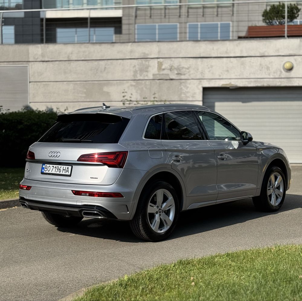 Audi Q5 Premium 45 2023