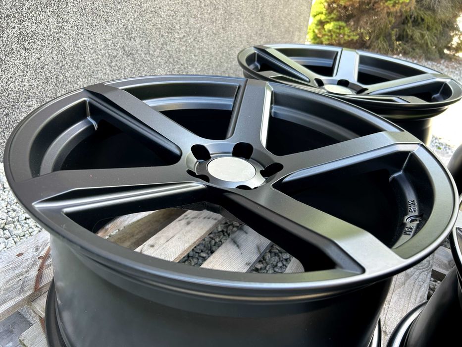 19 Felgi 5x112 8.5 ET35 9.5 ET15 DOTZ CP5 Wklęsłe