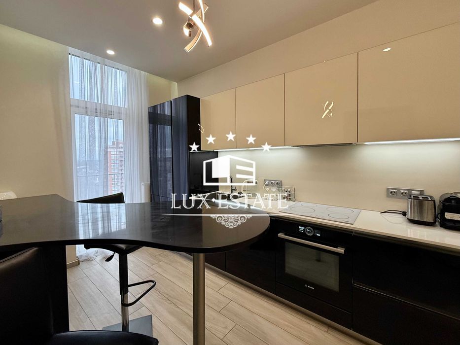 Продажа 1-комнатной квартиры в ЖК "Ультра". Ботанический Сад