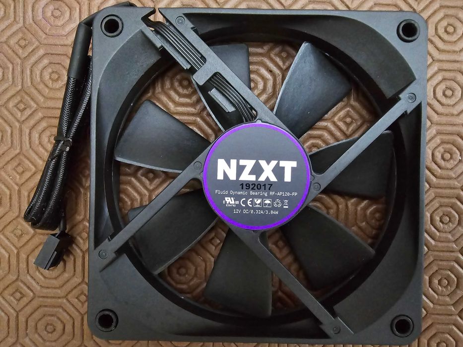 Pack de 3 Ventoinhas NZXT RF-AP120-FP - Novas, Nunca Utilizadas!