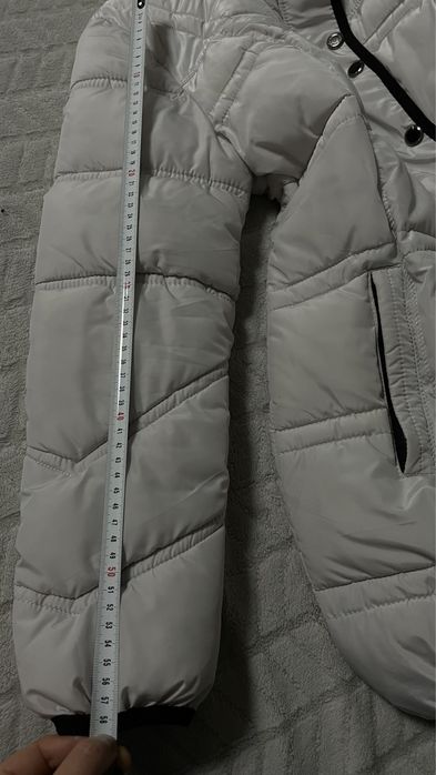 Пуховик зимовий