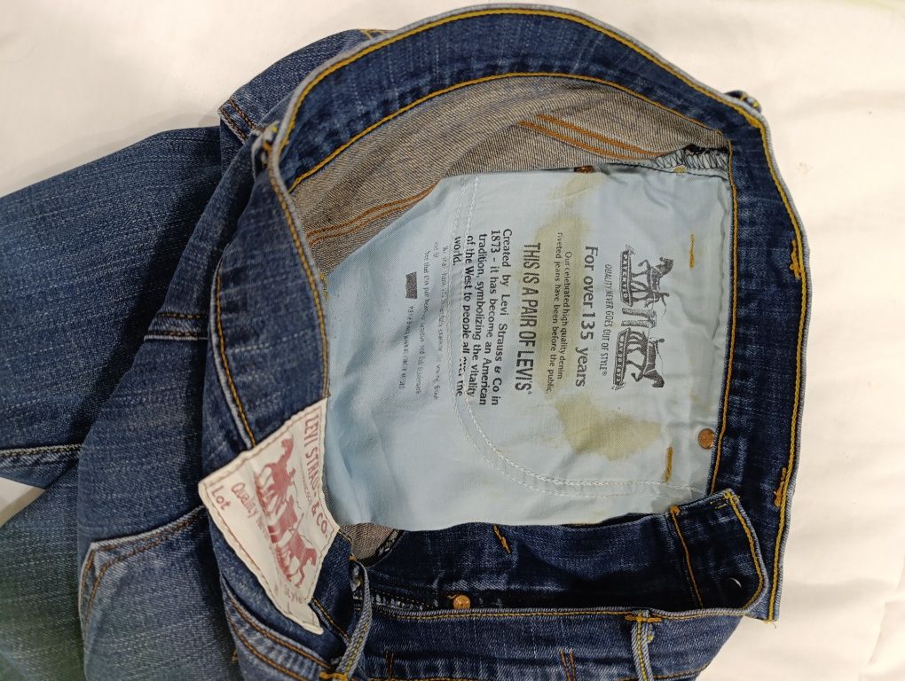 Levis Modelo 506