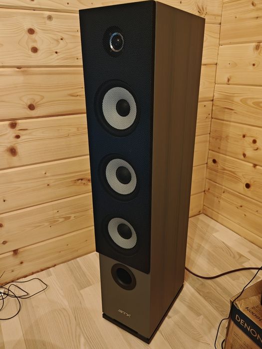 Kolumny podłogowe STX Quant 300