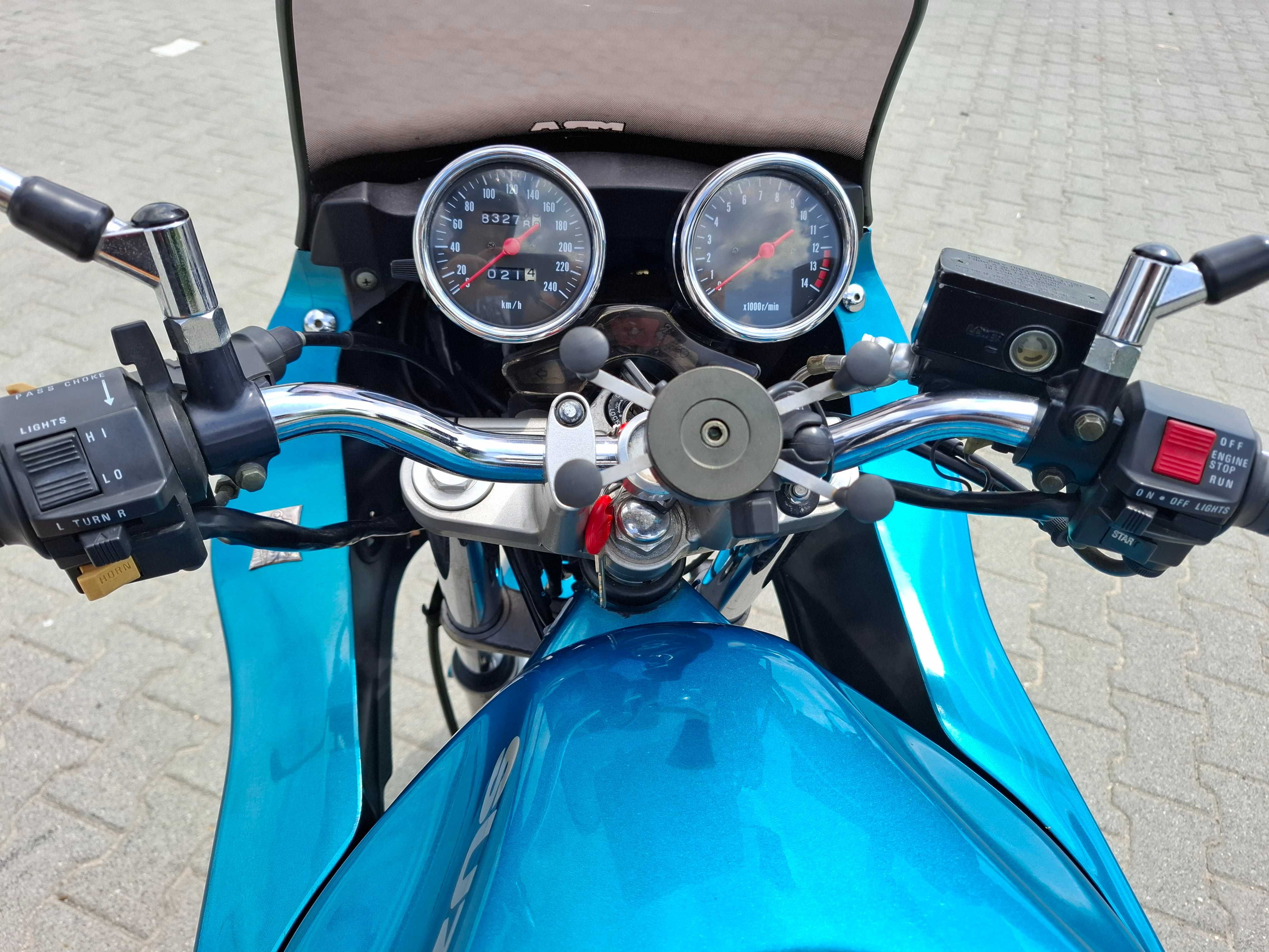 Suzuki GSF 600S Bandit StanBdb Oryginał Ważne Opłaty Kufer 100%Sprawny