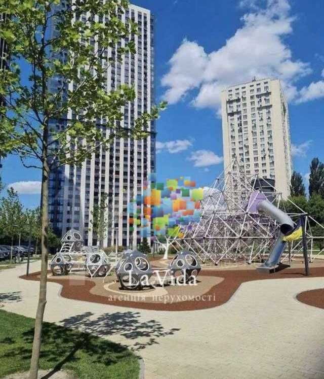 Продаж 2 кімнатної квартири ЖК"Метрополіс"  Академіка Заболотного 1а