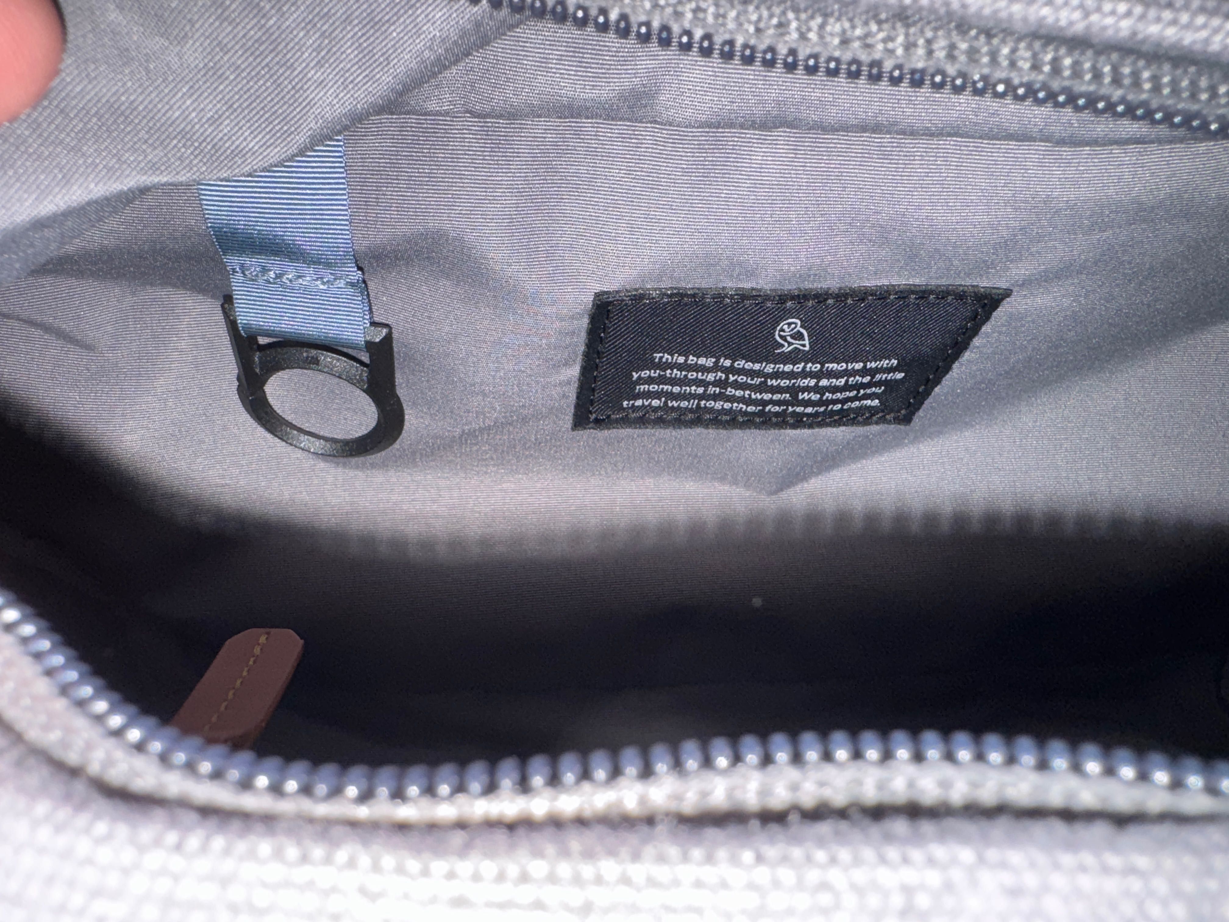 Bolsa Bellroy "Sling Bag" como novo