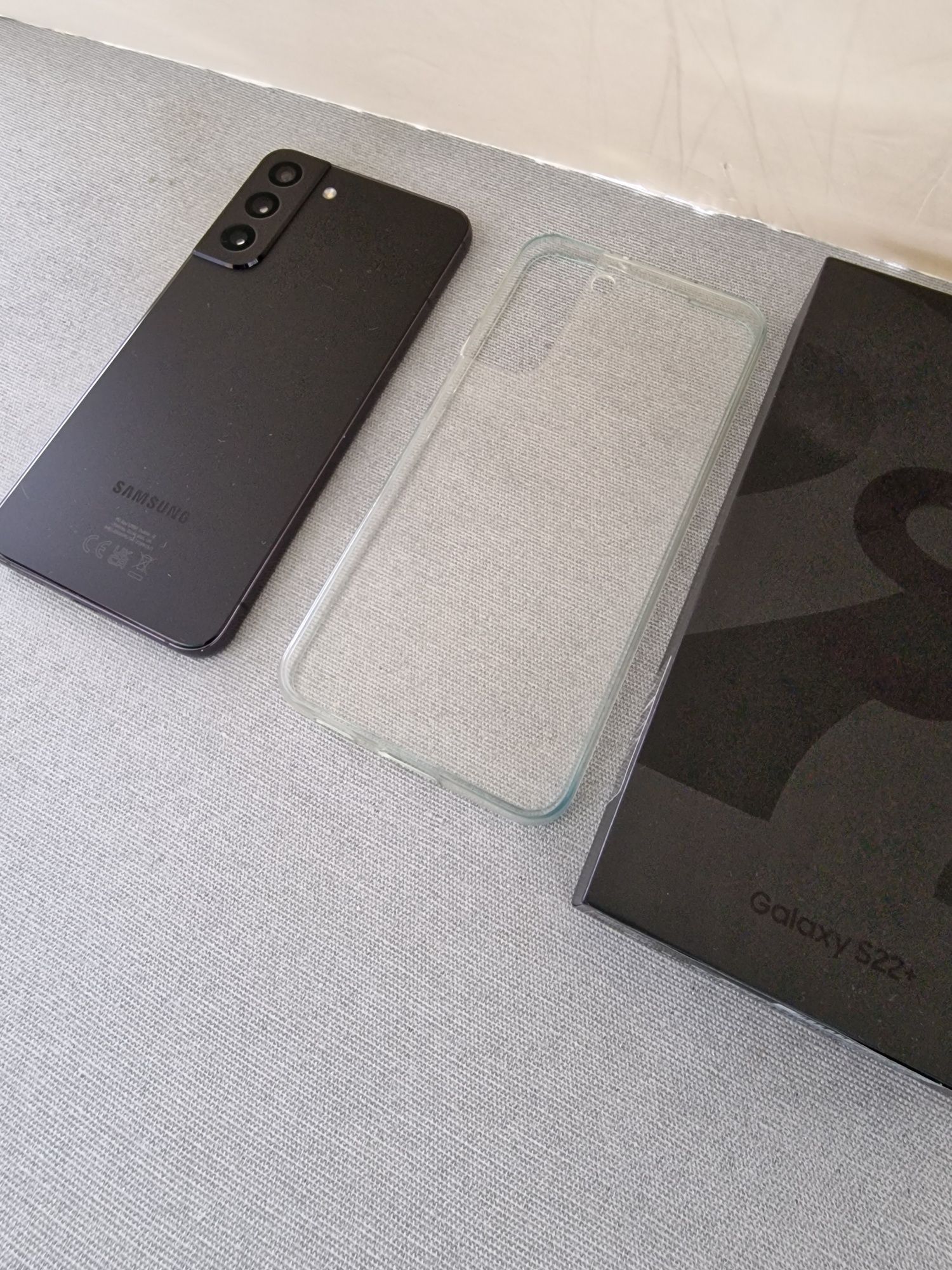 Samsung S22 Plus 5g. 256gb