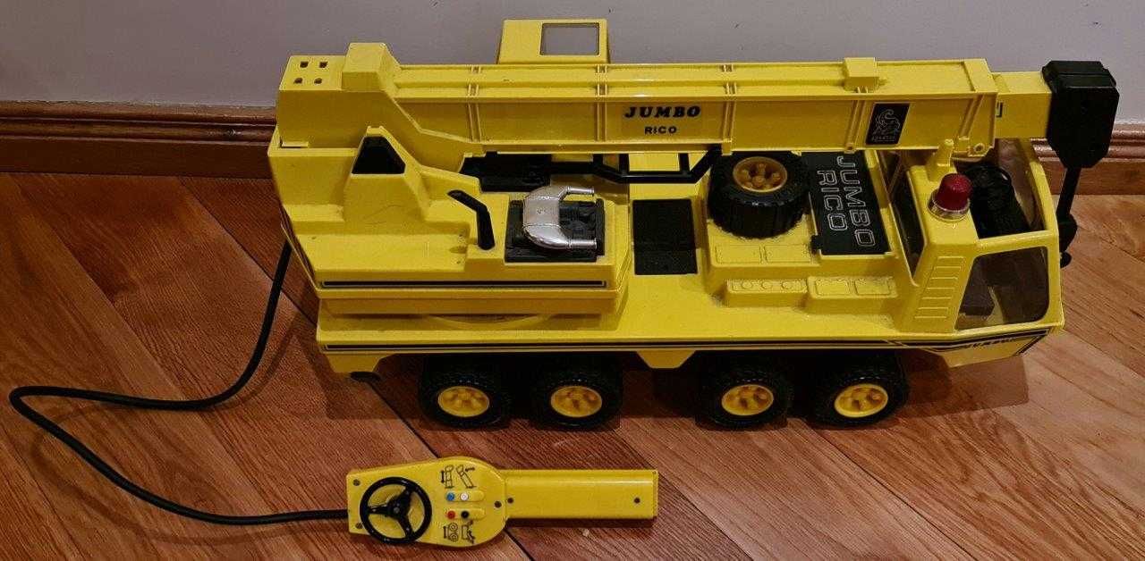 Camião Grua "JUMBO RICO" com Comando - Brinquedo de Coleção