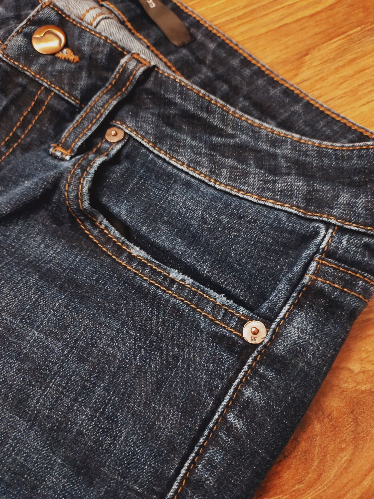 Spodnie jeansowe dżinsowe skinny rurki W27