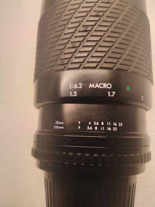 Objetiva Sigma 70-210 para rosca de 52mm