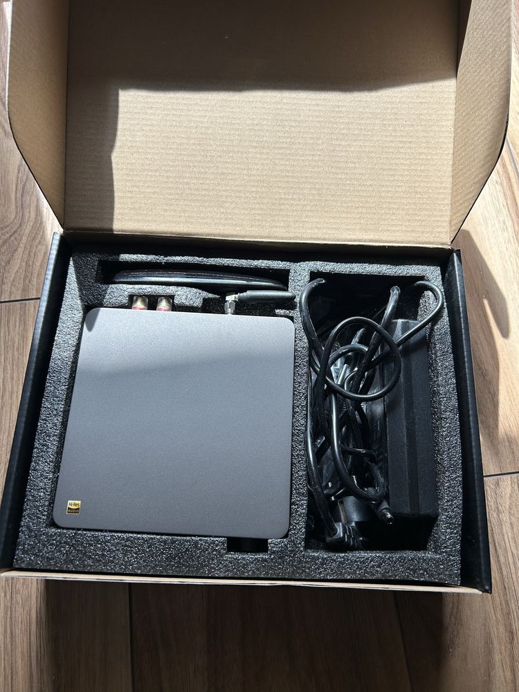 Wzmacniacz stereo Loxjie A30