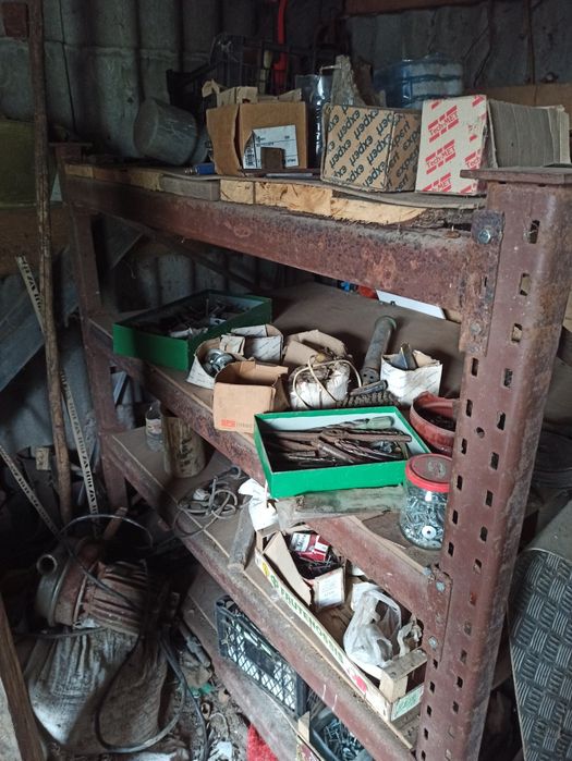 Стелаж металевий,товщина 3-4 мм