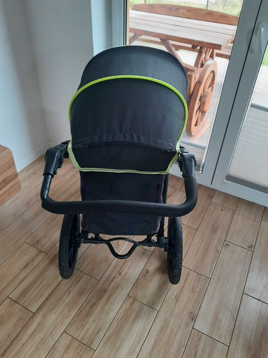Wozek spacerowy/ biegowy