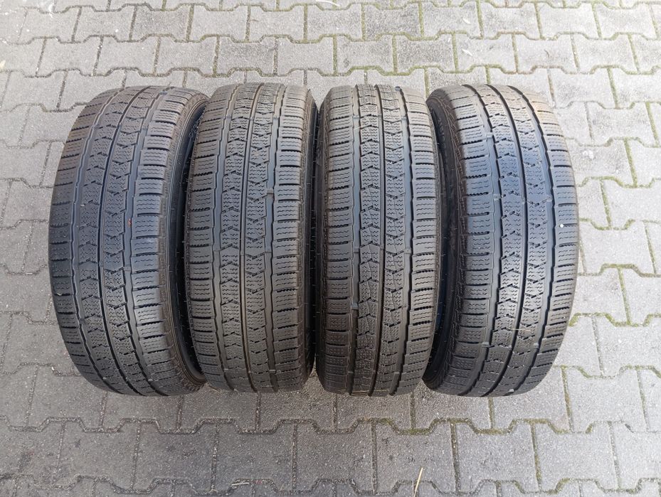 4szt zimówek opon Nexen winguard 215/65/16C rok 2022